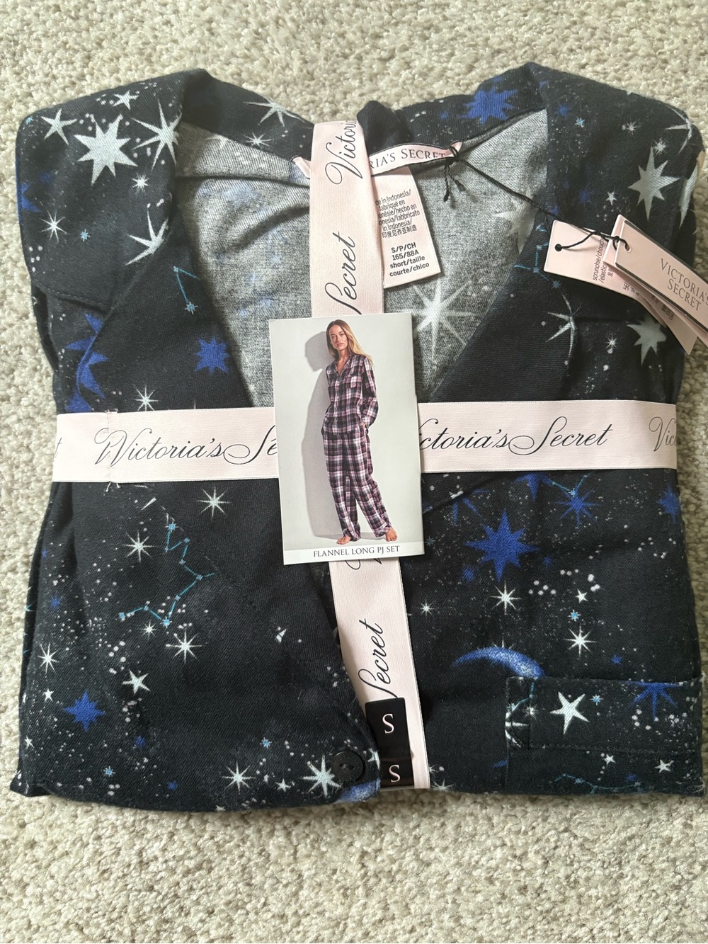 Victoria's Secret Black and Blue Star-Print Flannel Pajama Set NWT